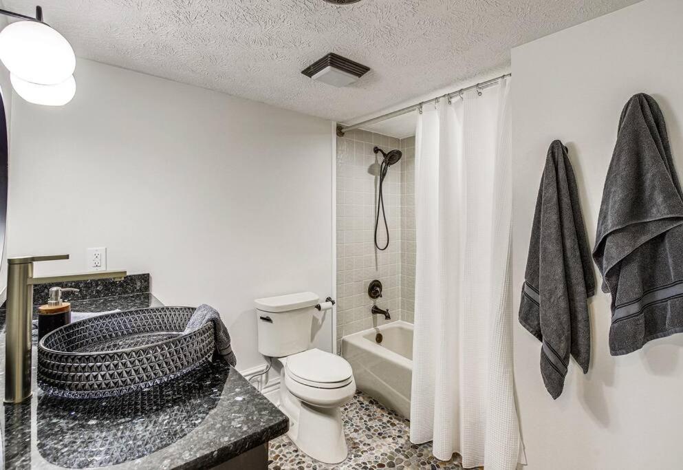 Lux Retro Getaway W/ Ober & Smoky Mtn Views! Gatlinburg Exterior foto